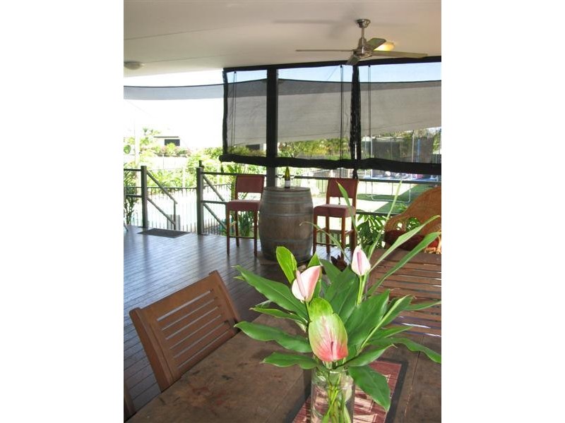 15 Buccaneer Street, South Mission Beach QLD 4852