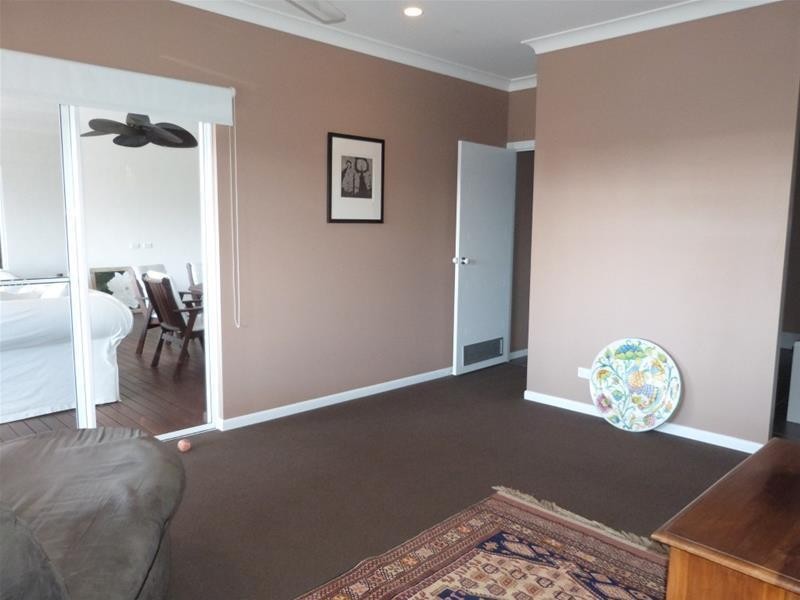 22 Mariner Drive, South Mission Beach QLD 4852