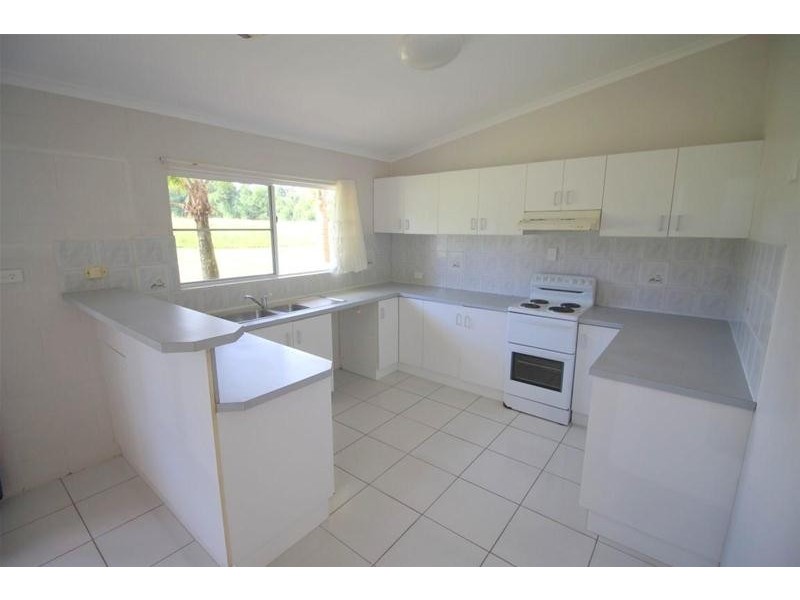 5 Derby Terrace, Mission Beach QLD 4852