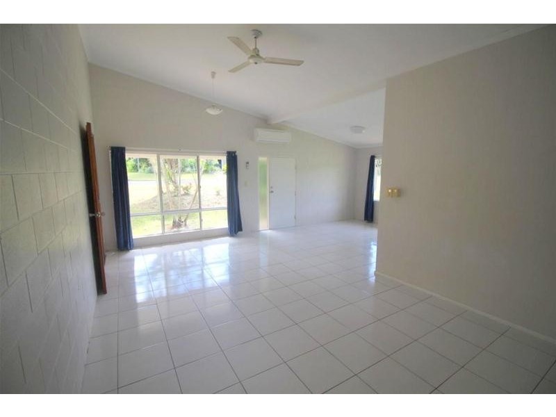 5 Derby Terrace, Mission Beach QLD 4852