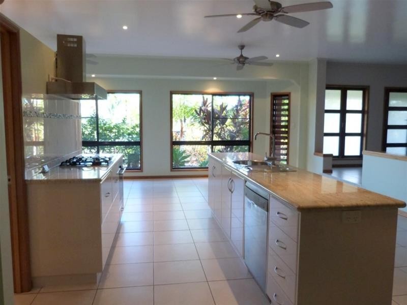 717 Old Tully Road, Djarawong QLD 4854