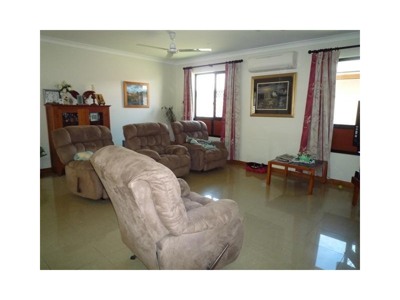 42 Conch Street, Mission Beach QLD 4852