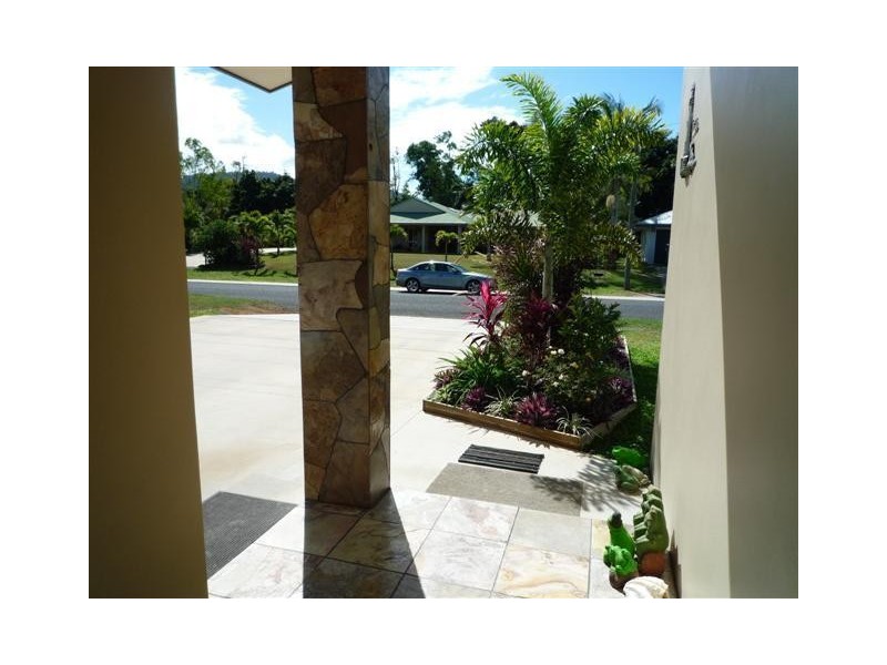 42 Conch Street, Mission Beach QLD 4852