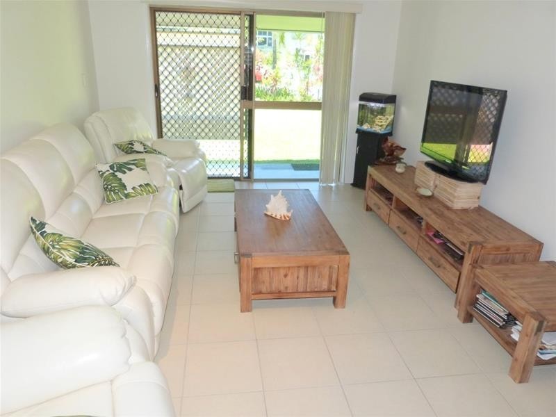 1/22 Holland Street, Wongaling Beach QLD 4852