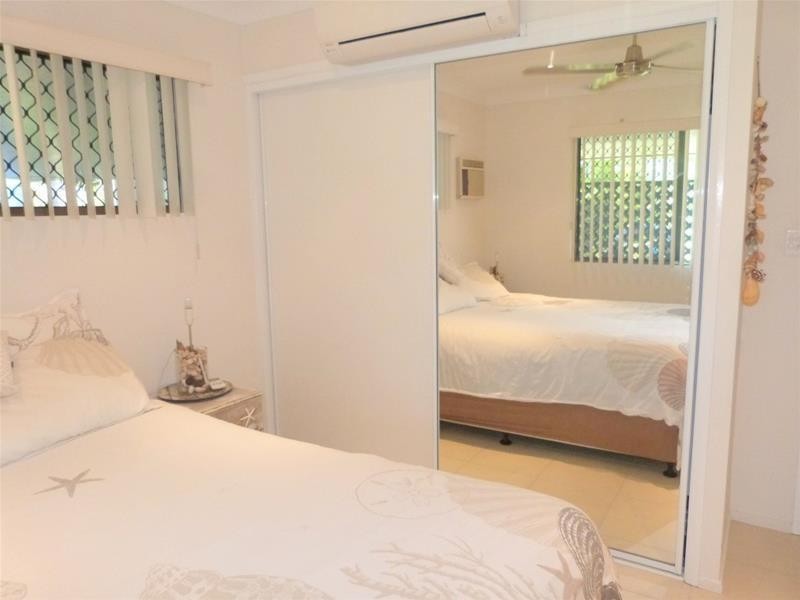 1/22 Holland Street, Wongaling Beach QLD 4852