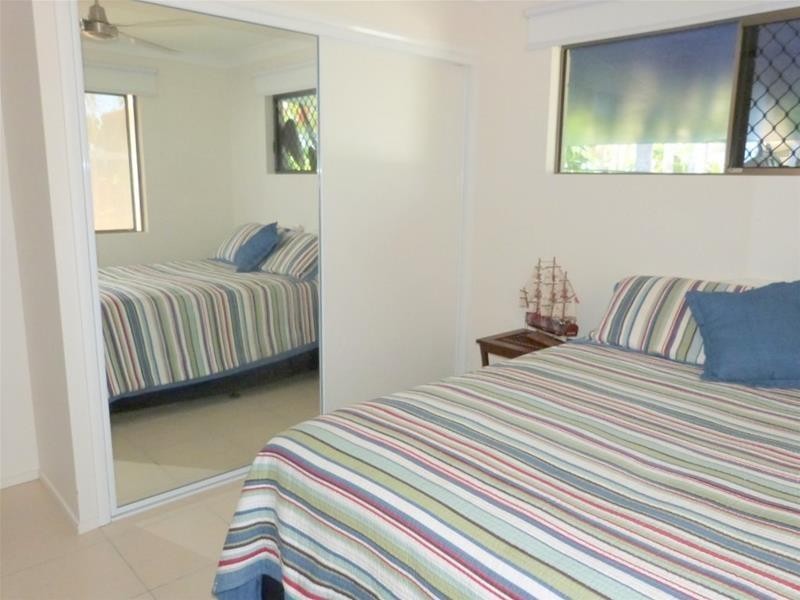 1/22 Holland Street, Wongaling Beach QLD 4852