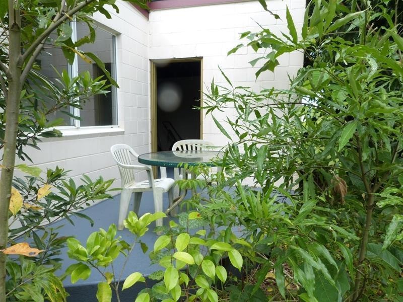 4 Walter Lever Estate Road, Silkwood QLD 4856