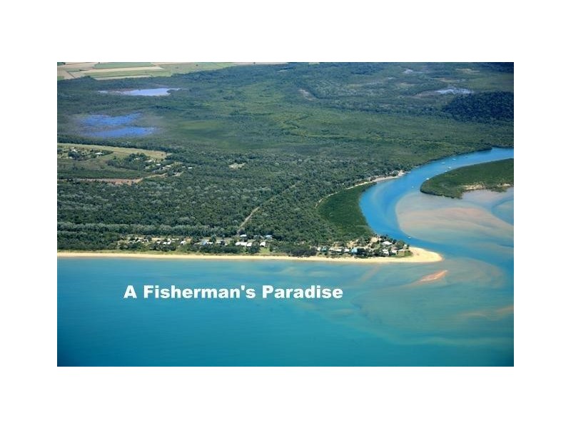 Lot 2, 2 (Lot) Tully-Hull Road, Hull Heads QLD 4854