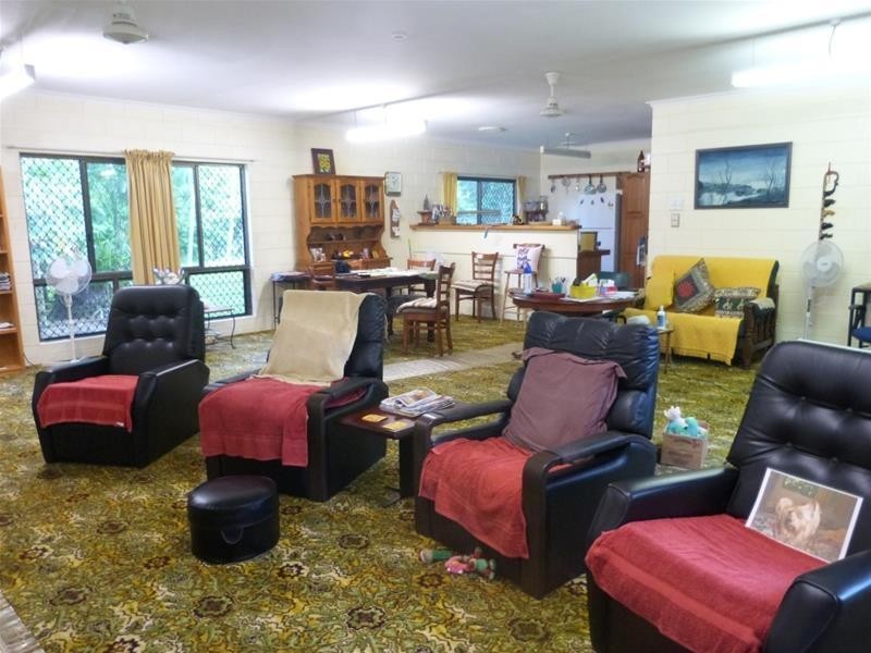 32 Bingil Bay Road, Bingil Bay QLD 4852