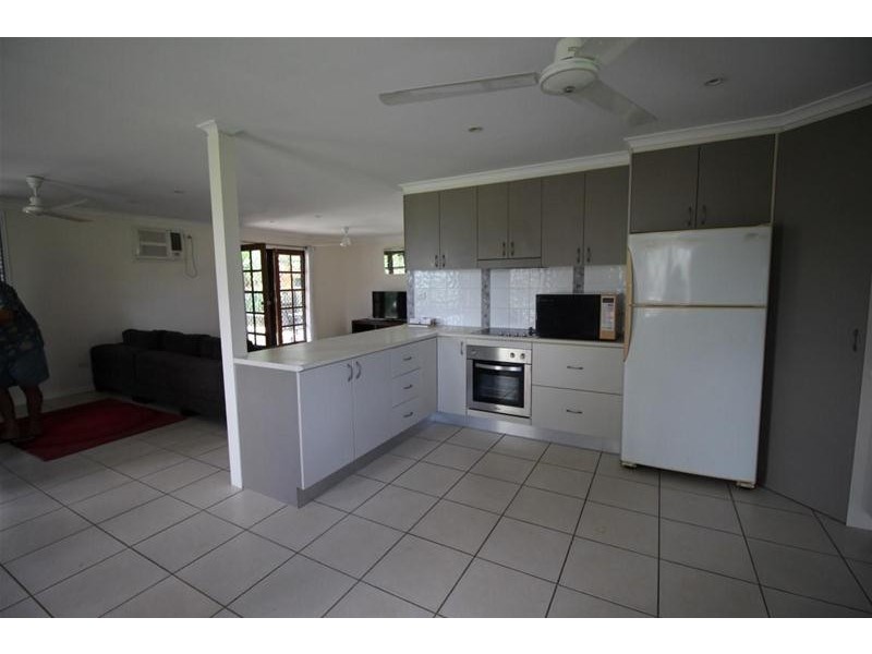 3 Rebecca Jane Parade, Kurrimine Beach QLD 4871