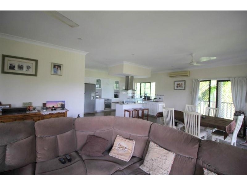 3 Rebecca Jane Parade, Kurrimine Beach QLD 4871