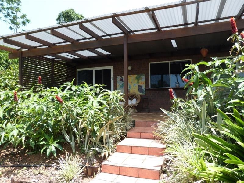30 Cutten  Street, Bingil Bay QLD 4852