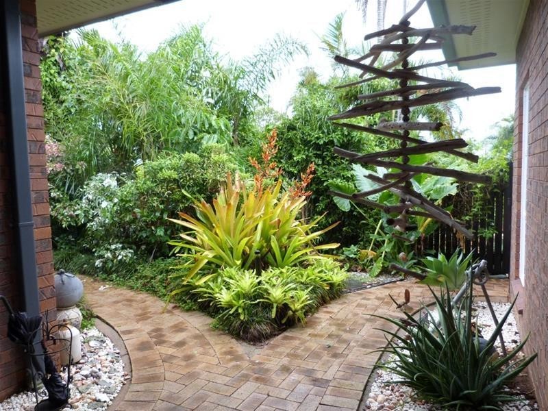 30 Cutten  Street, Bingil Bay QLD 4852