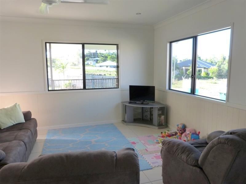 14 Genoa Court, South Mission Beach QLD 4852