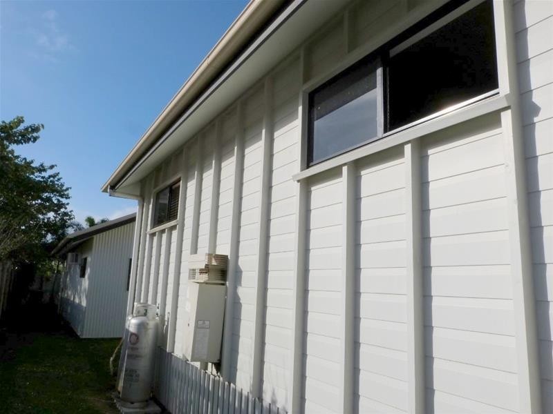 14 Genoa Court, South Mission Beach QLD 4852