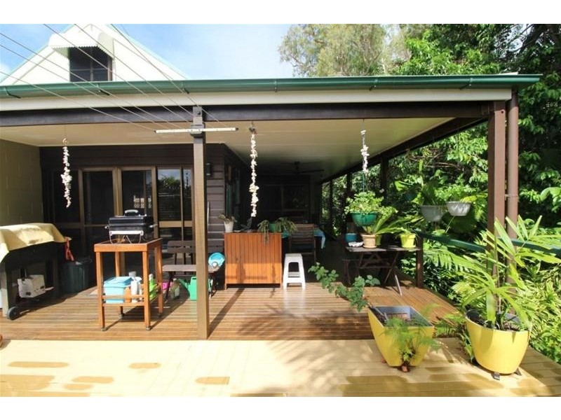 35 Reid Road, Wongaling Beach QLD 4852
