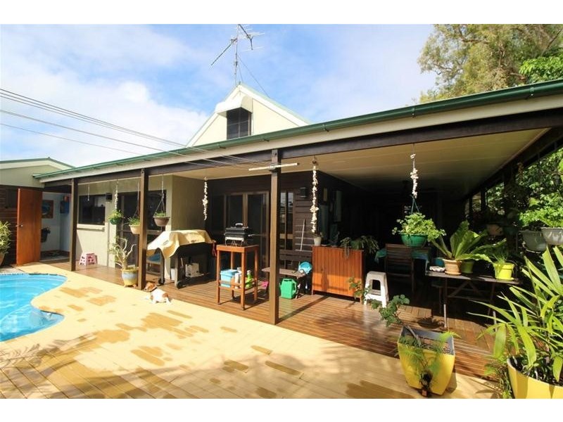 35 Reid Road, Wongaling Beach QLD 4852