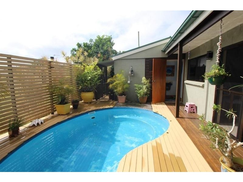 35 Reid Road, Wongaling Beach QLD 4852