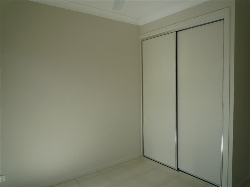 10 Spinnaker Street, South Mission Beach QLD 4852