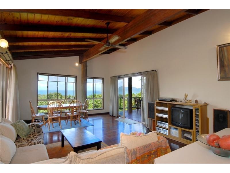 16/23 The Boulevard, South Mission Beach QLD 4852