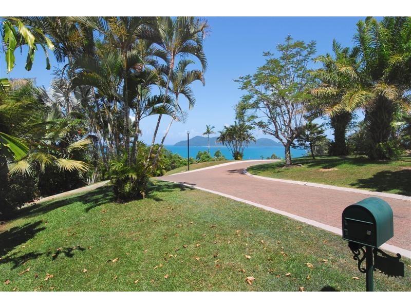 16/23 The Boulevard, South Mission Beach QLD 4852