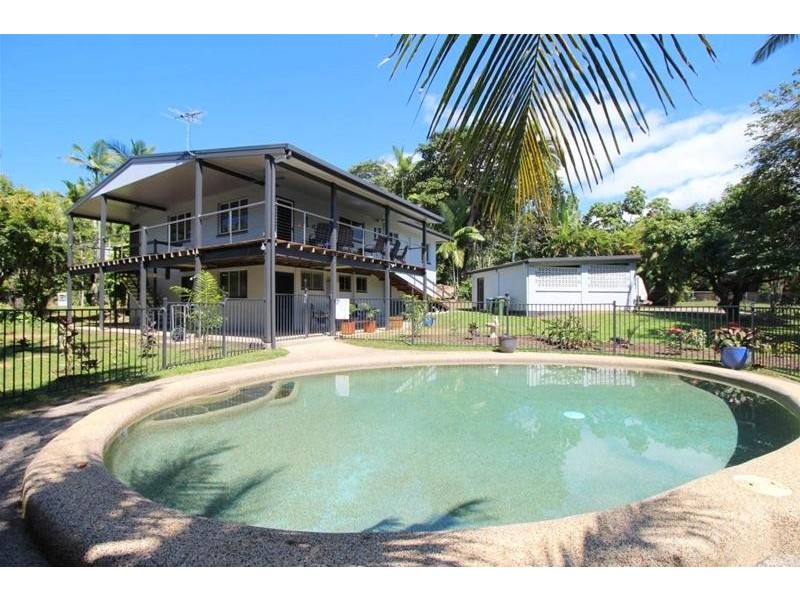 7 Webb Court, Bingil Bay QLD 4852