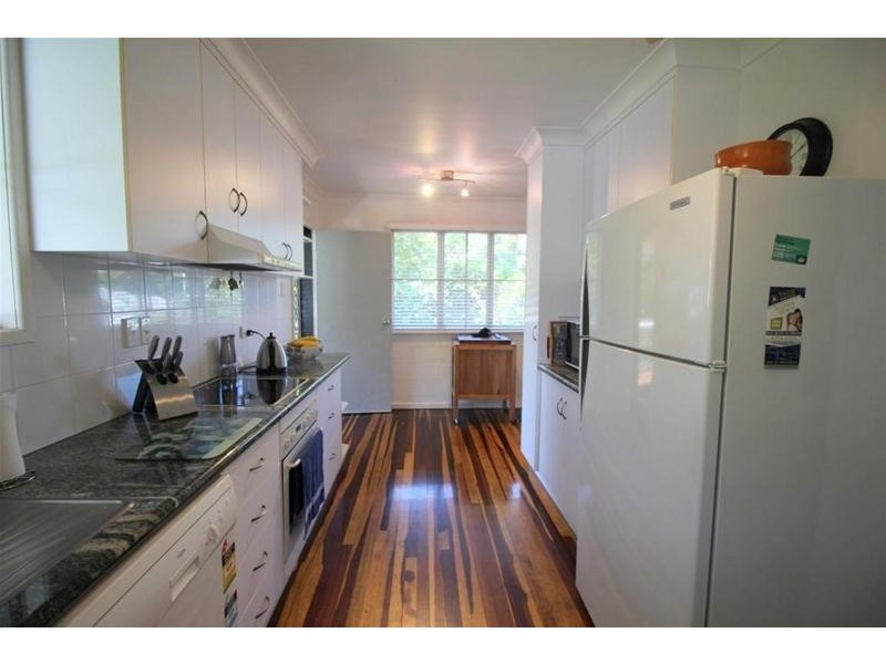 7 Webb Court, Bingil Bay QLD 4852