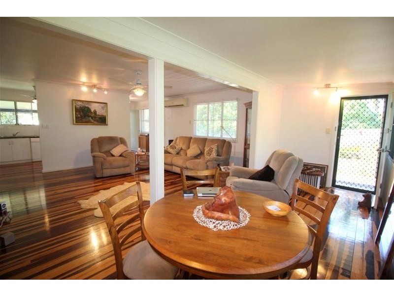 7 Webb Court, Bingil Bay QLD 4852