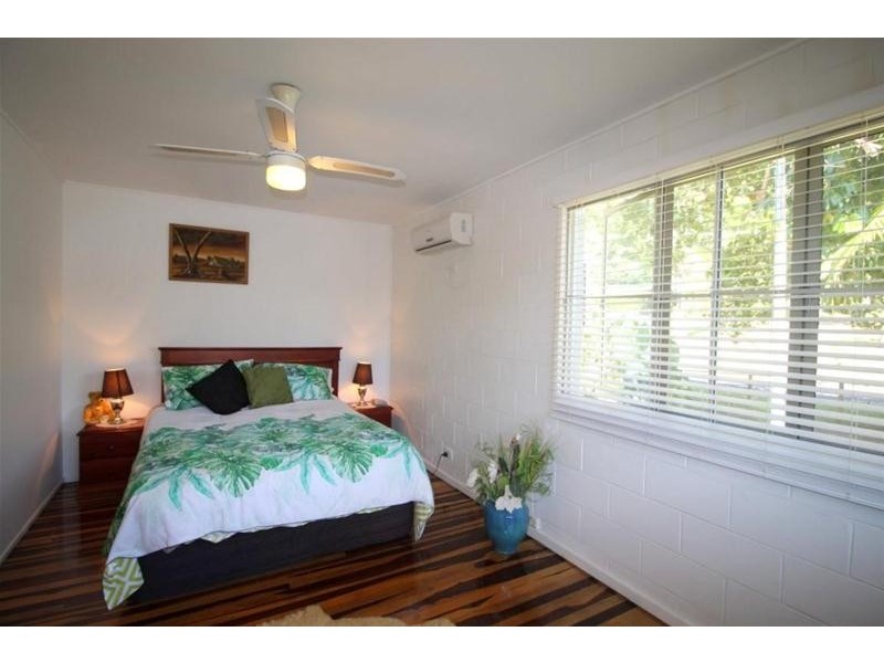 7 Webb Court, Bingil Bay QLD 4852