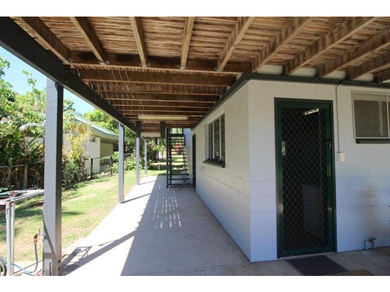 7 Webb Court, Bingil Bay QLD 4852