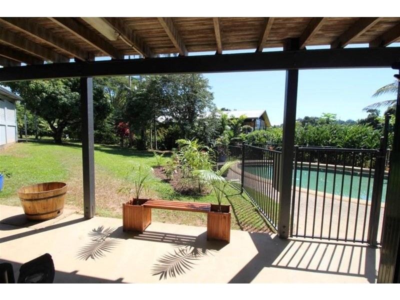 7 Webb Court, Bingil Bay QLD 4852