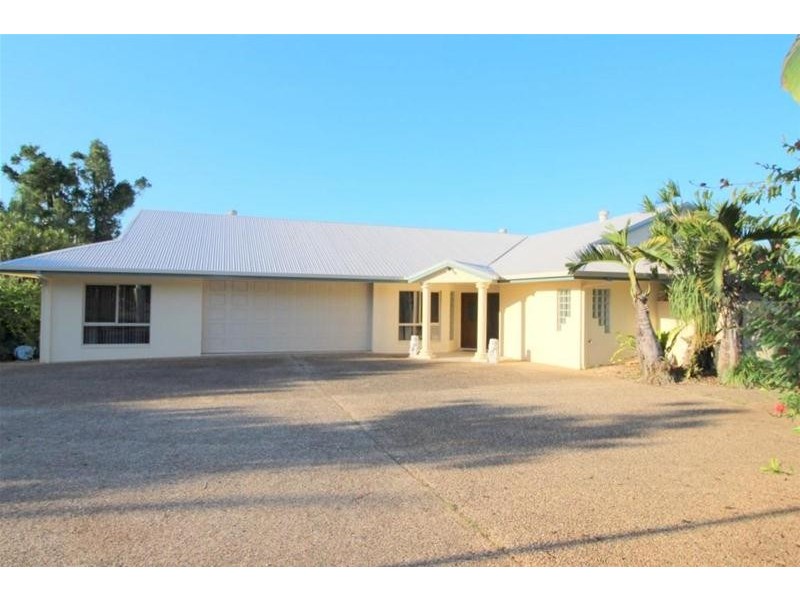 28 Pioneer Street, Bingil Bay QLD 4852