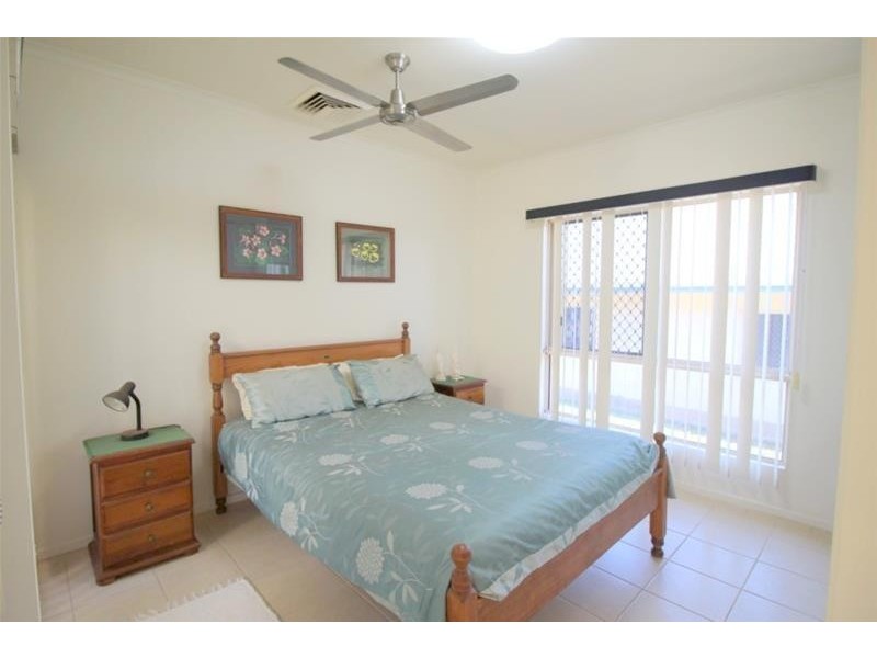 28 Pioneer Street, Bingil Bay QLD 4852