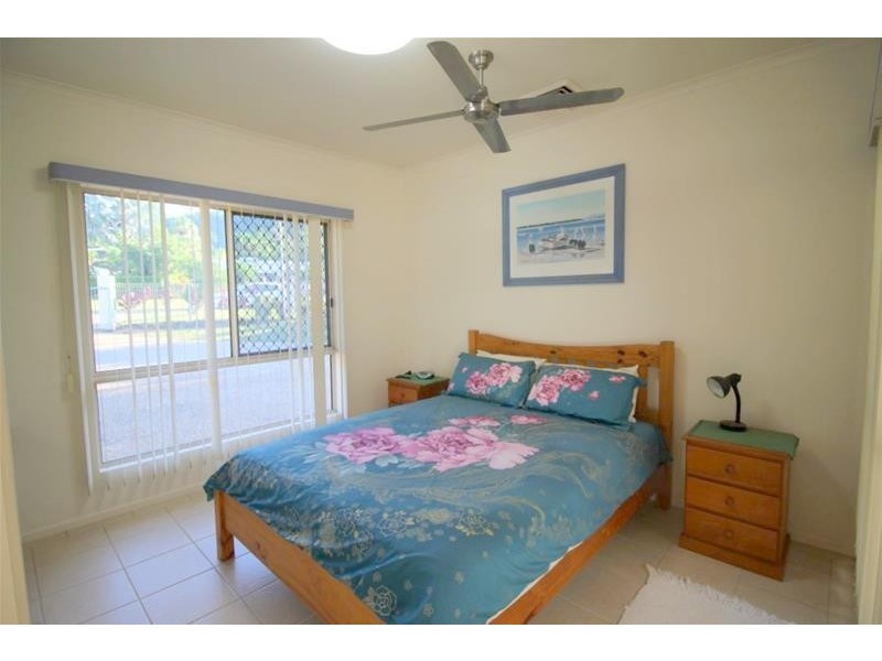 28 Pioneer Street, Bingil Bay QLD 4852