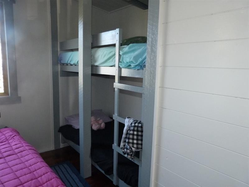 28 Taylor Street, Tully Heads QLD 4854