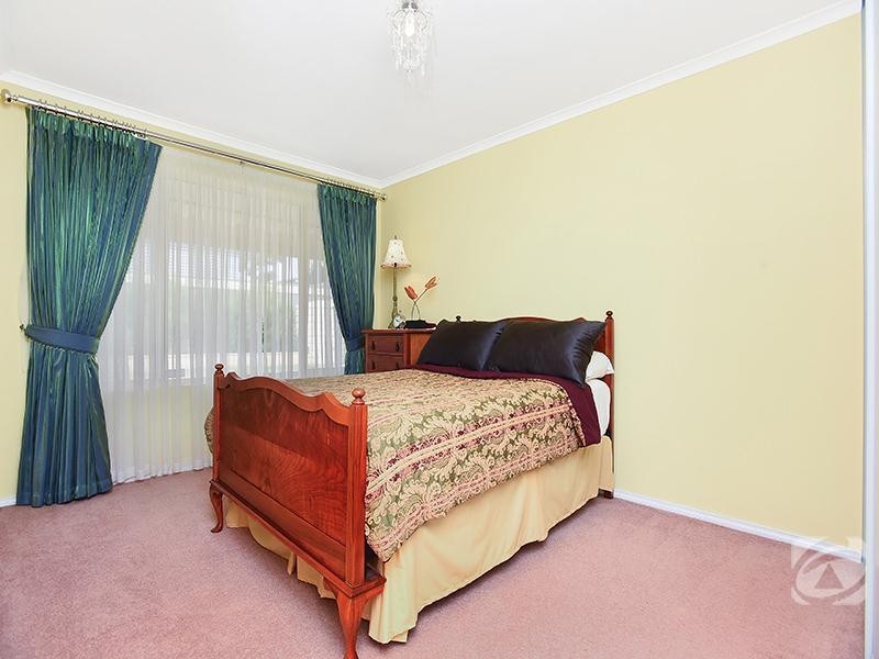 27 Kernick Avenue, Willunga SA 5172