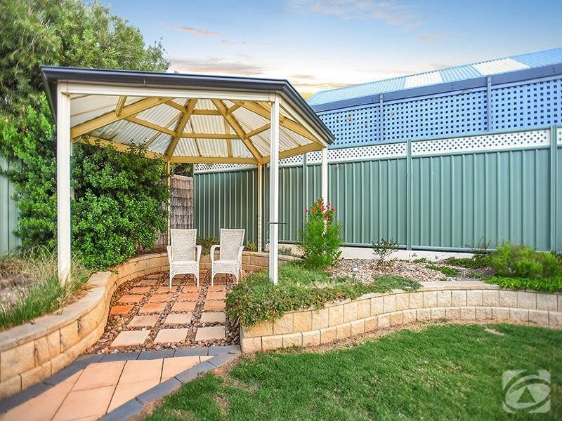 27 Kernick Avenue, Willunga SA 5172