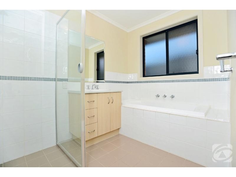 22 Oriana Drive, Sellicks Beach SA 5174