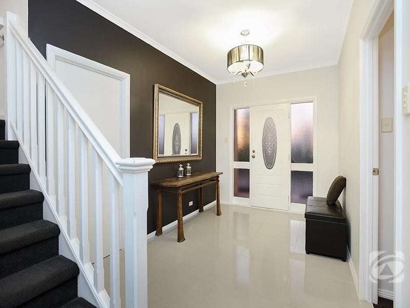 6 Augusta Drive, Seaford Rise SA 5169