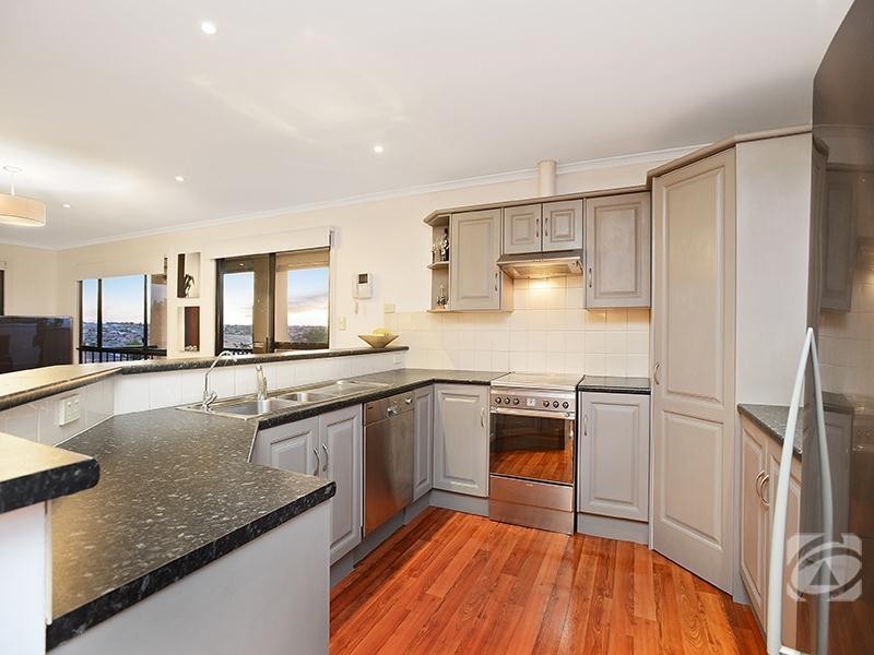 6 Augusta Drive, Seaford Rise SA 5169