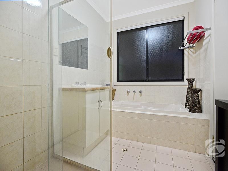 6 Augusta Drive, Seaford Rise SA 5169