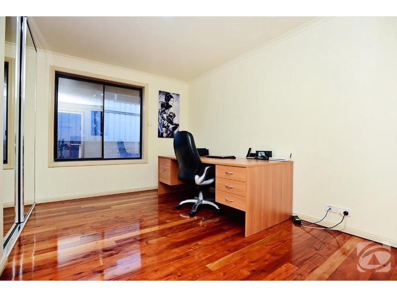 16 Lennard Drive, Moana SA 5169