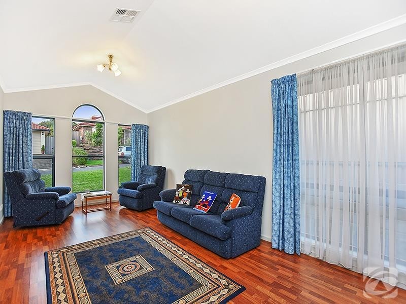 78 Jimmy Watson Drive, Woodcroft SA 5162