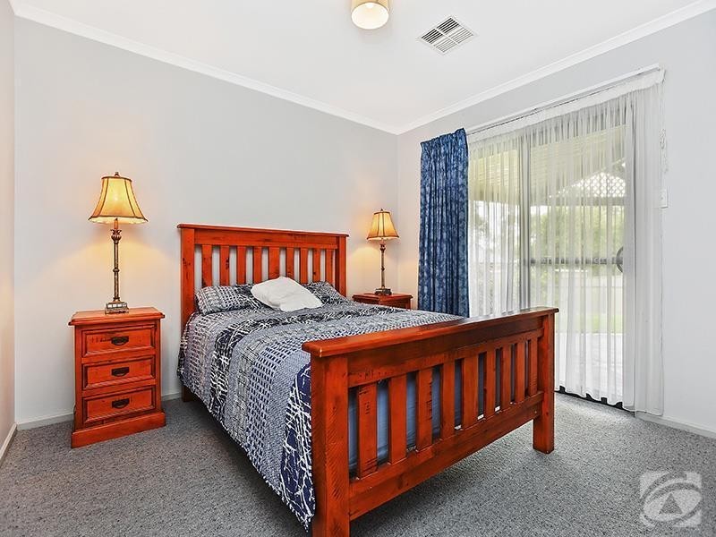 78 Jimmy Watson Drive, Woodcroft SA 5162