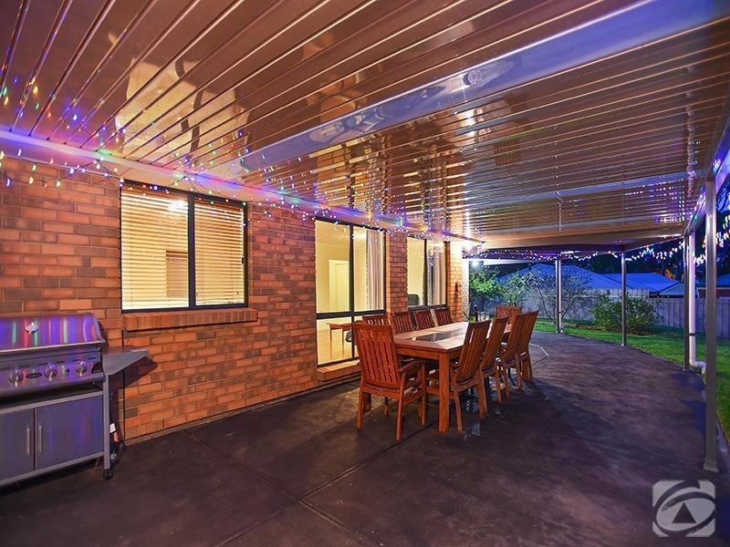 78 Jimmy Watson Drive, Woodcroft SA 5162