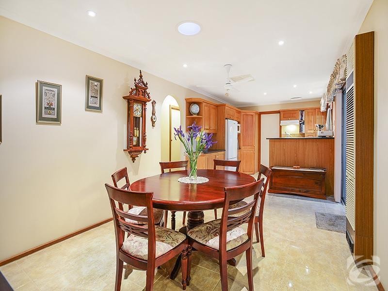 1 Allman Avenue, Woodcroft SA 5162