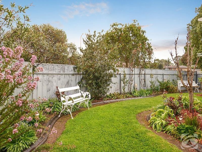 1 Allman Avenue, Woodcroft SA 5162