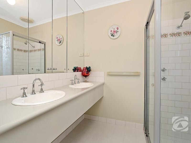 45 Abbott Avenue, Mclaren Vale SA 5171