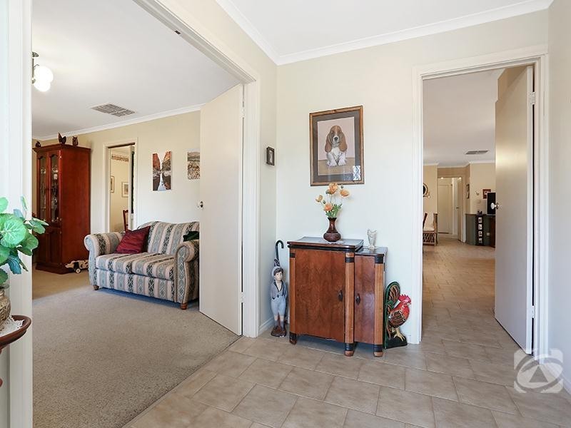 45 Abbott Avenue, Mclaren Vale SA 5171