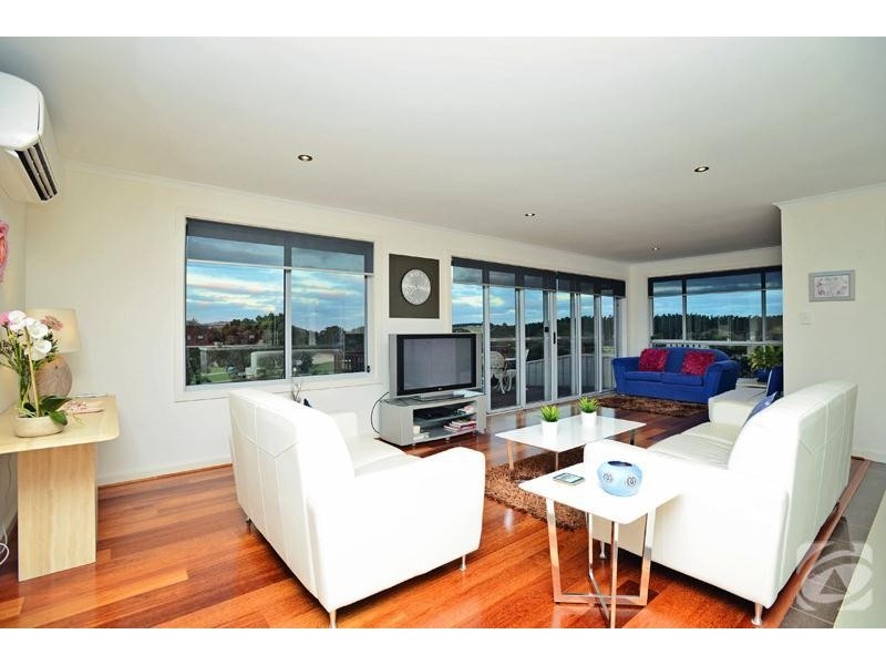 12 George Francis Drive, Mount Compass SA 5210